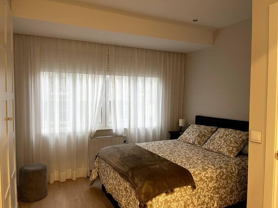 Piso En El Centro De Ferrol Recien Reformado. Appartement Buitenkant foto